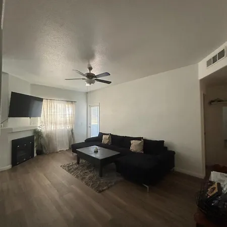Beautiful Furnished Condo !